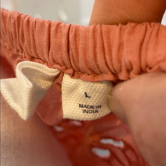 Gap cutout crop top L - Picture 8 of 8